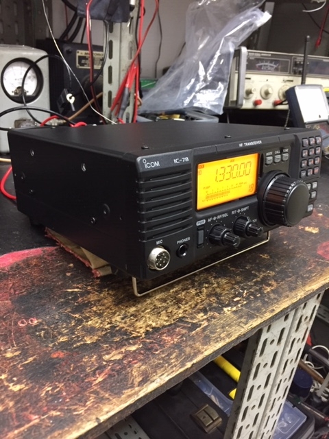 Кв радиостанция типа icom ic78 с блоком питания и афу